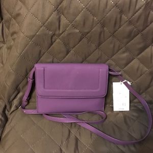 Progressive crossbody